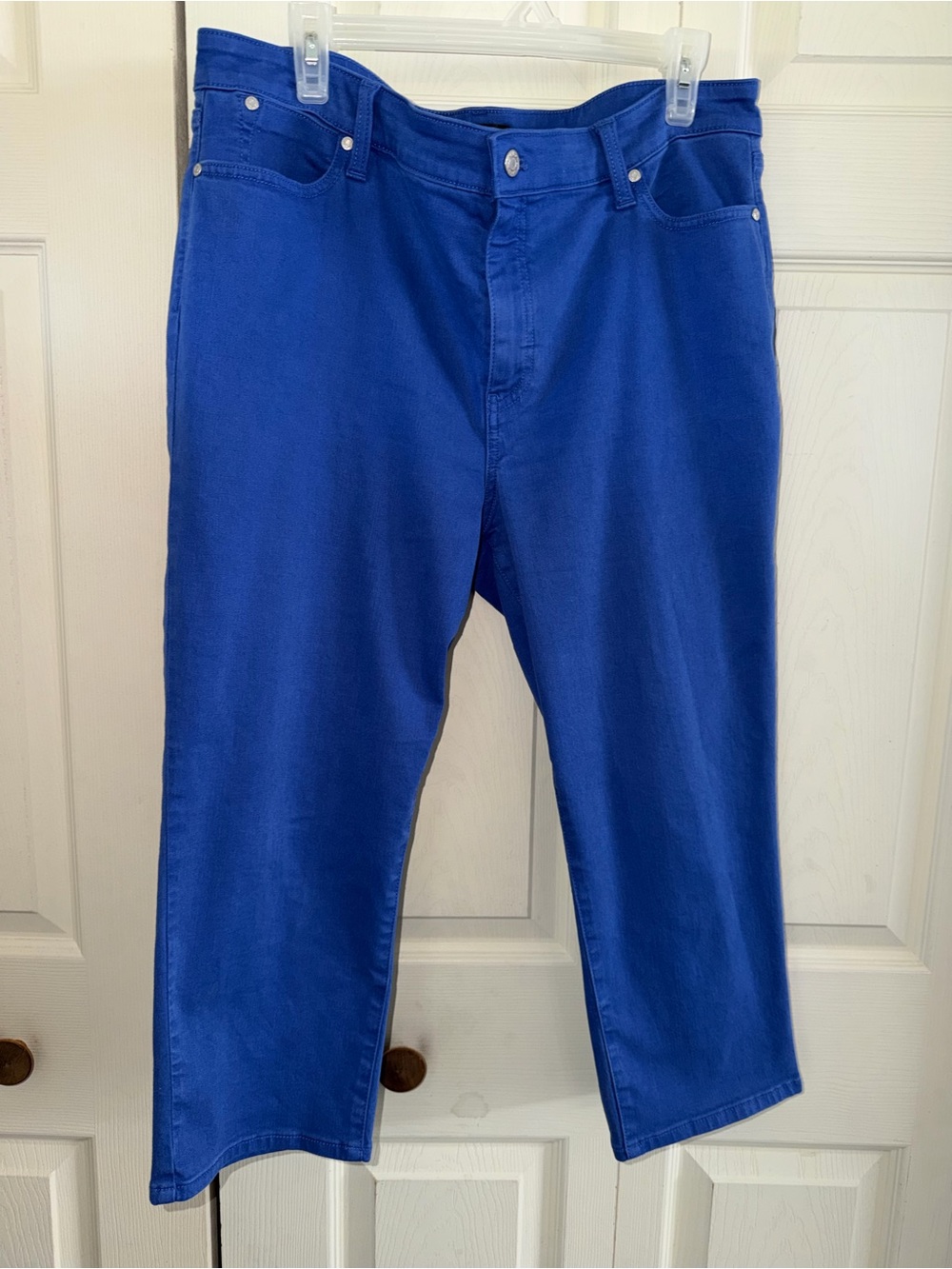 Talbots women’s Royal Blue Straight Jeans 16Petite
